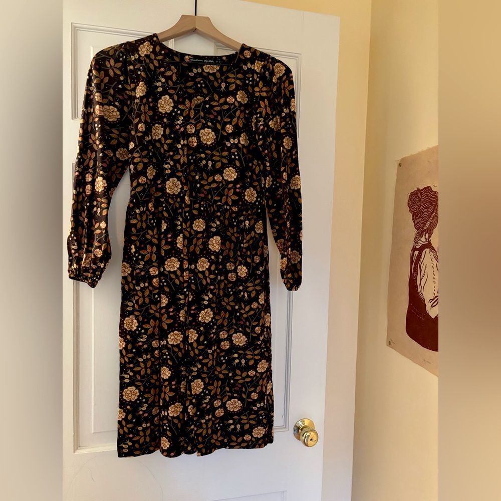 Adorable cottage core autumnal dress